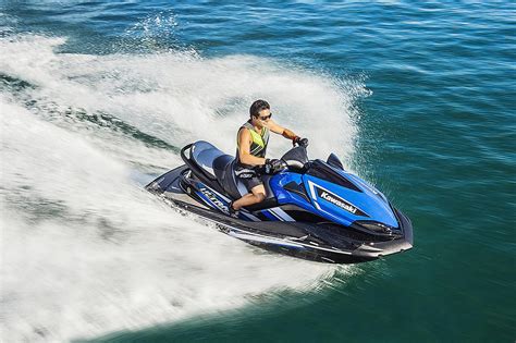 kawasaki italia jetski.